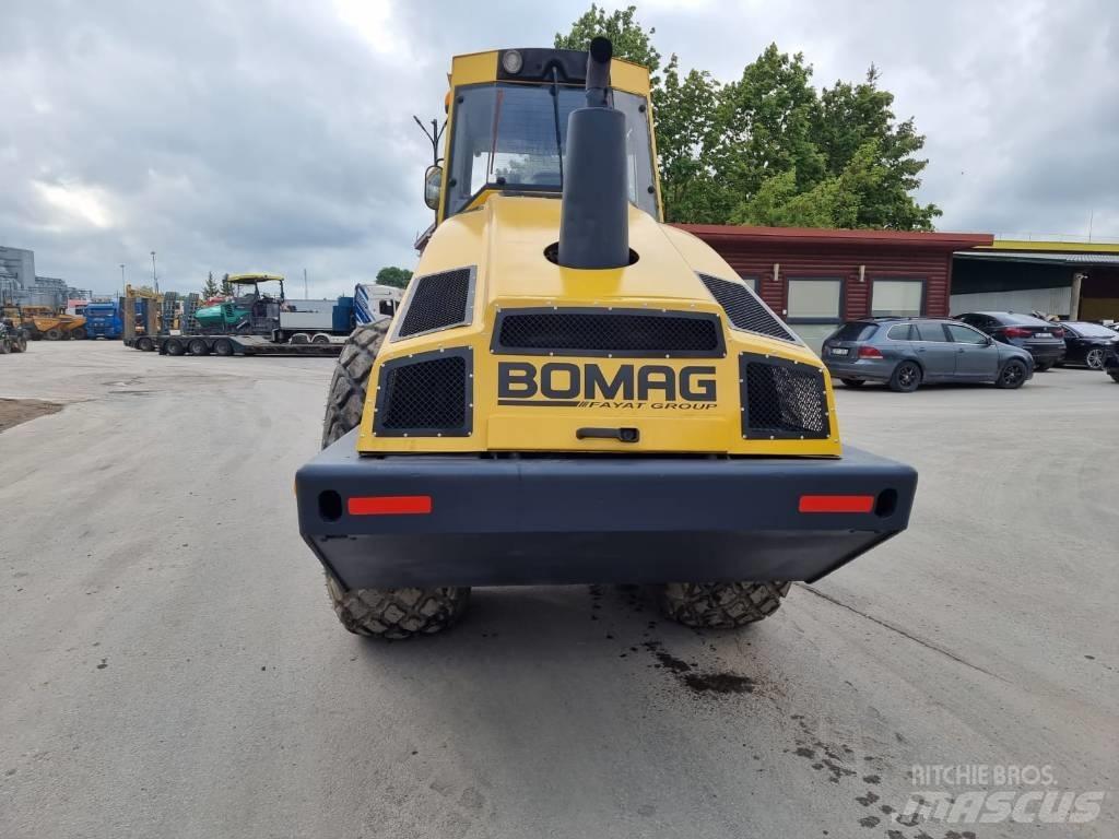 Bomag BW 213 D H-4 Envalsvältar