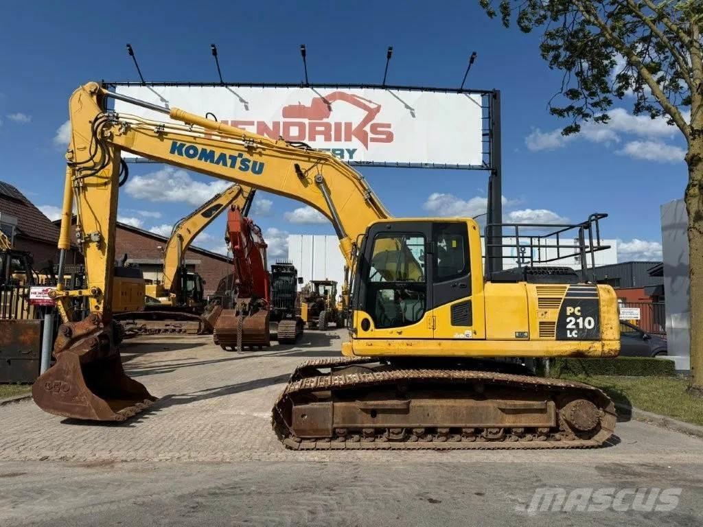 Komatsu PC210LC-8 Bandgrävare