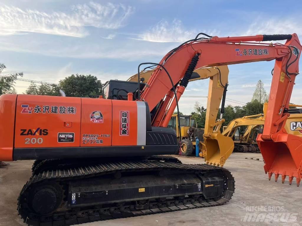 Hitachi ZX 200 Bandgrävare
