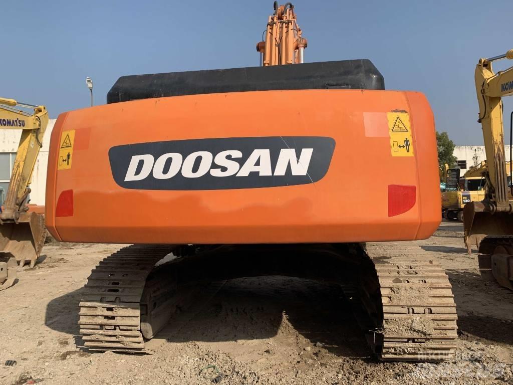 Doosan DH420 Bandgrävare