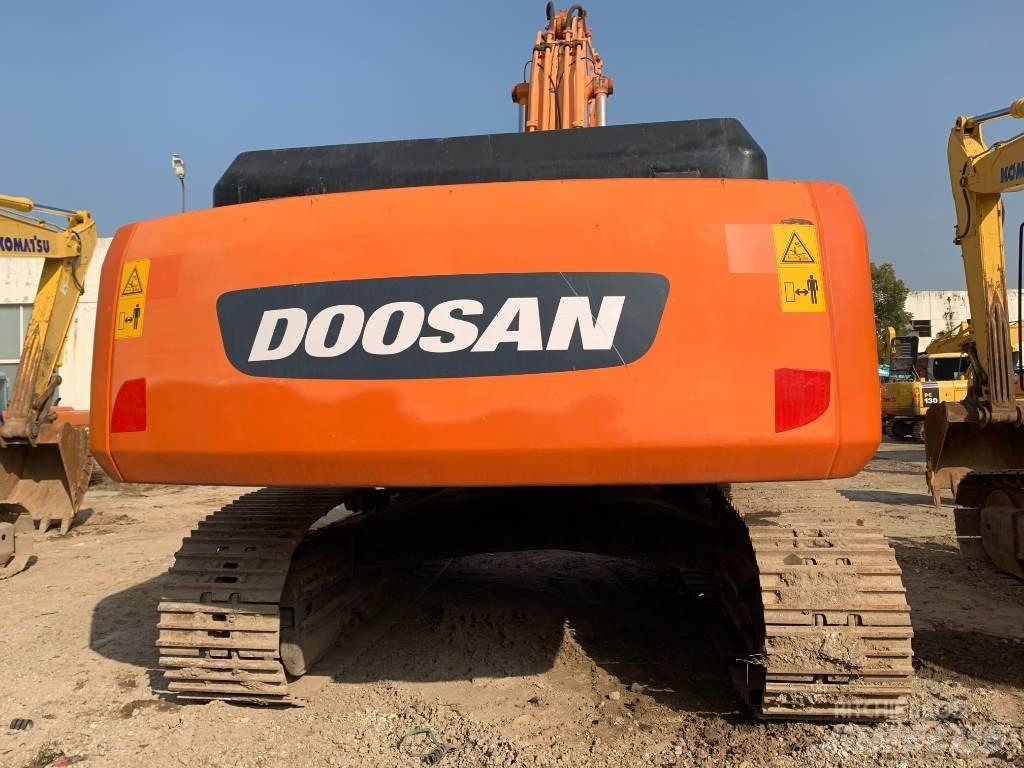 Doosan DH420 Bandgrävare