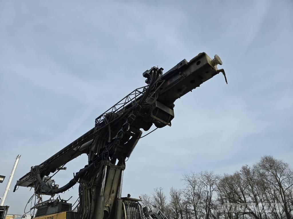 Liebherr LB 28 Pålningsriggar