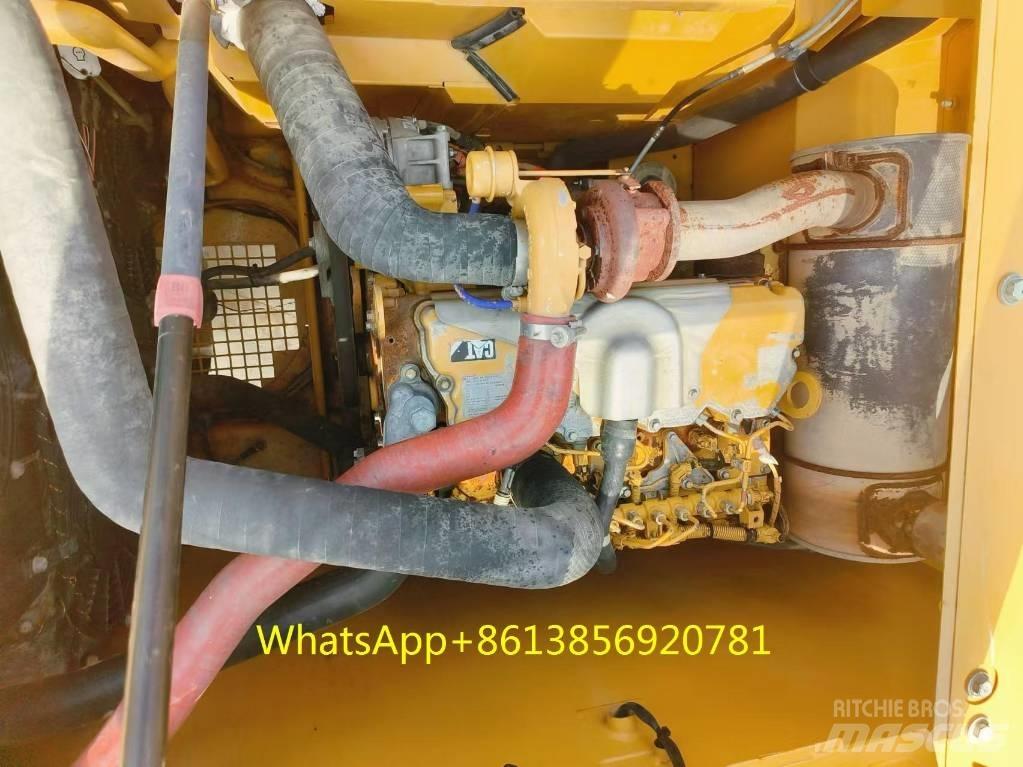 CAT 320 Bandgrävare