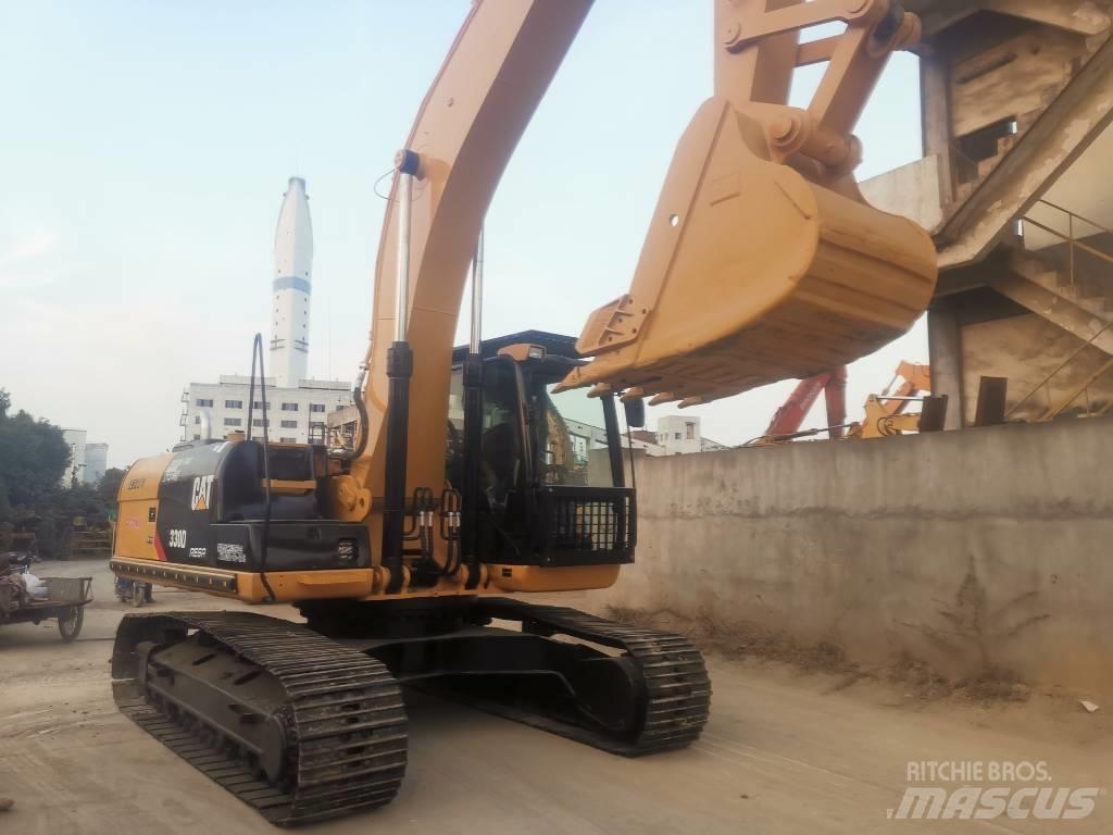 CAT 330 D Bandgrävare