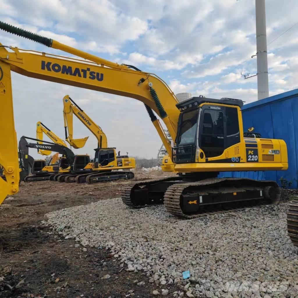 Komatsu PC 220-8 Bandgrävare