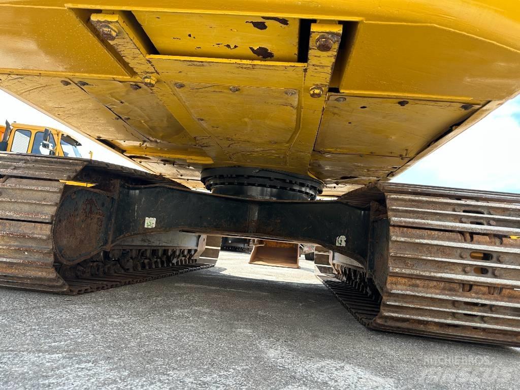 Komatsu PC210LC-11 Bandgrävare