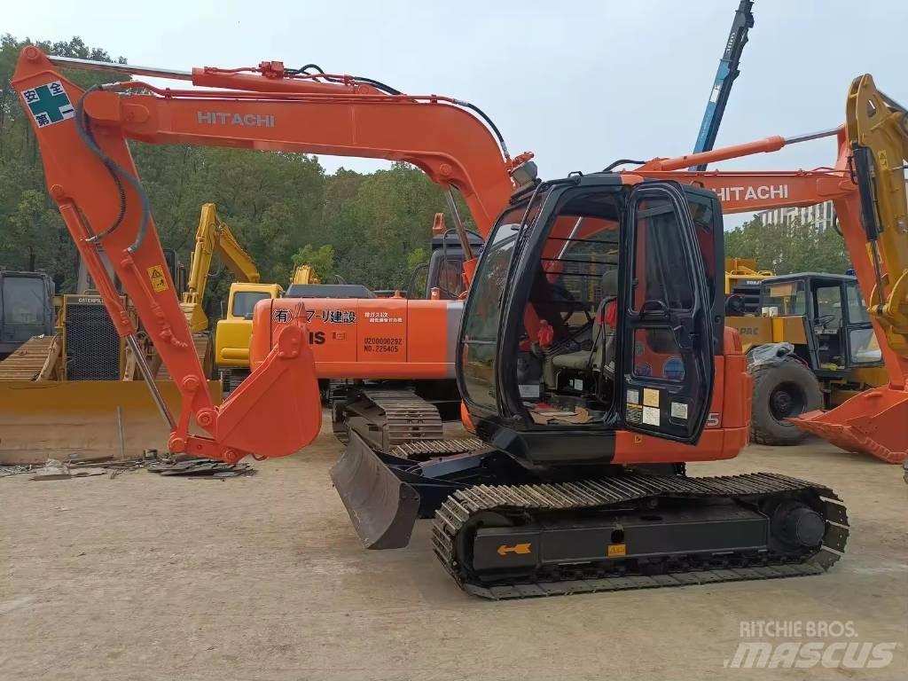 Hitachi ZX 75 Midigrävmaskiner 7t - 12t