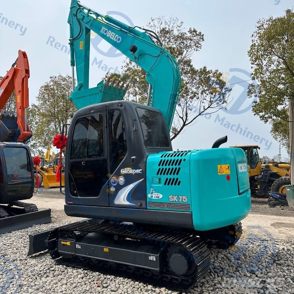 Kobelco SK75 Bandgrävare