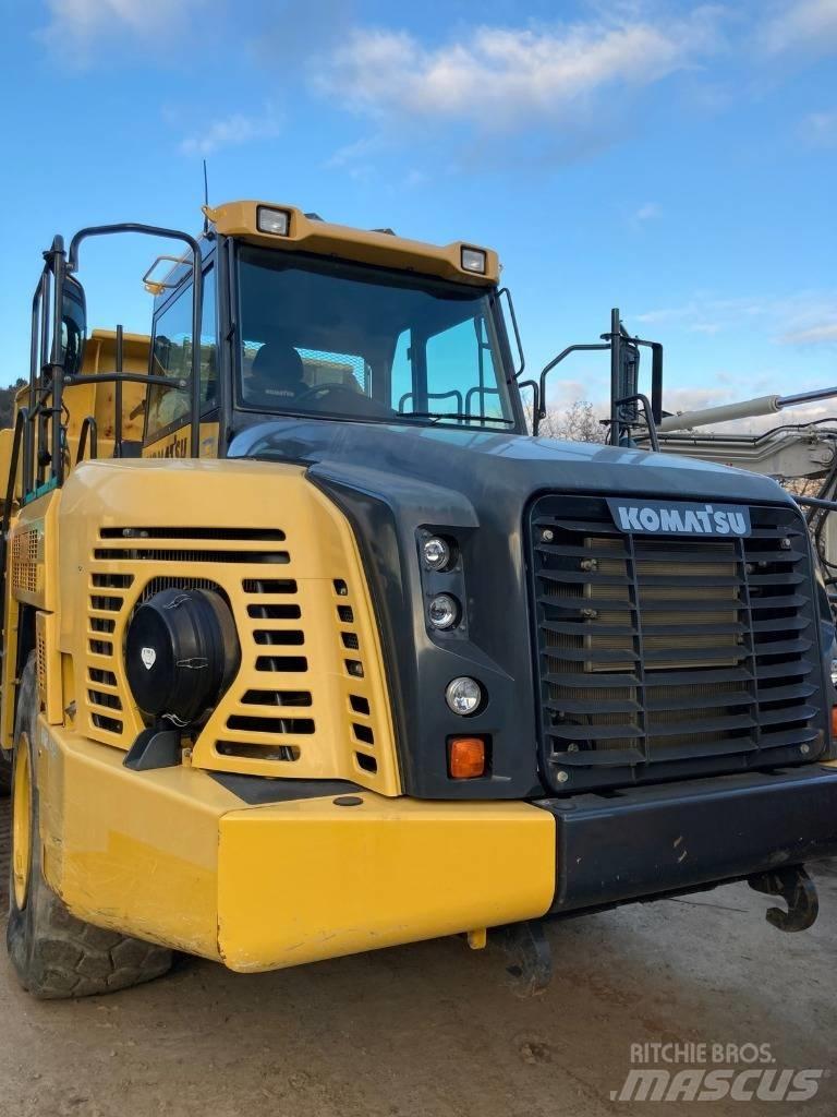 Komatsu HM 300-5E Midjestyrd dumper