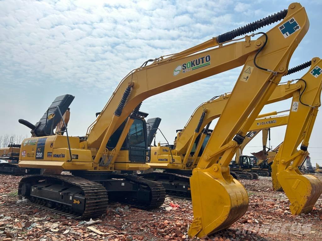Komatsu PC 200-8 Bandgrävare