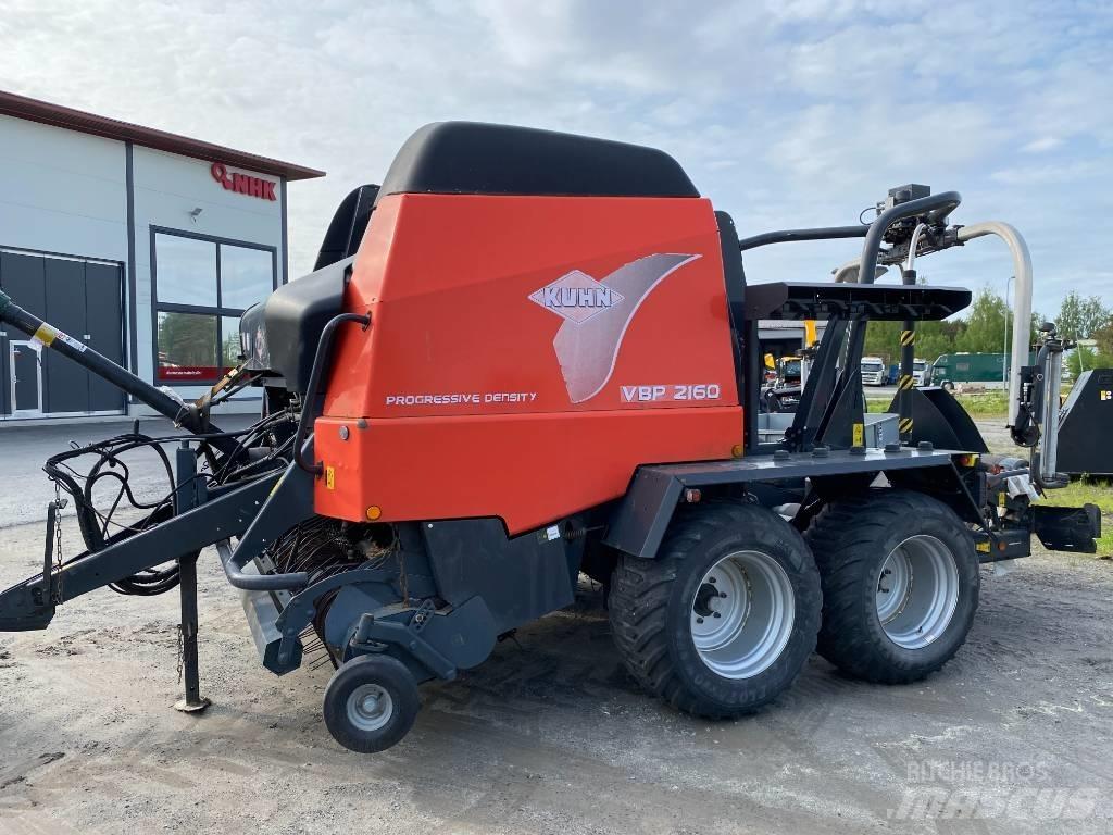 Kuhn VBP 2160 OC 23 Rundbalspressar