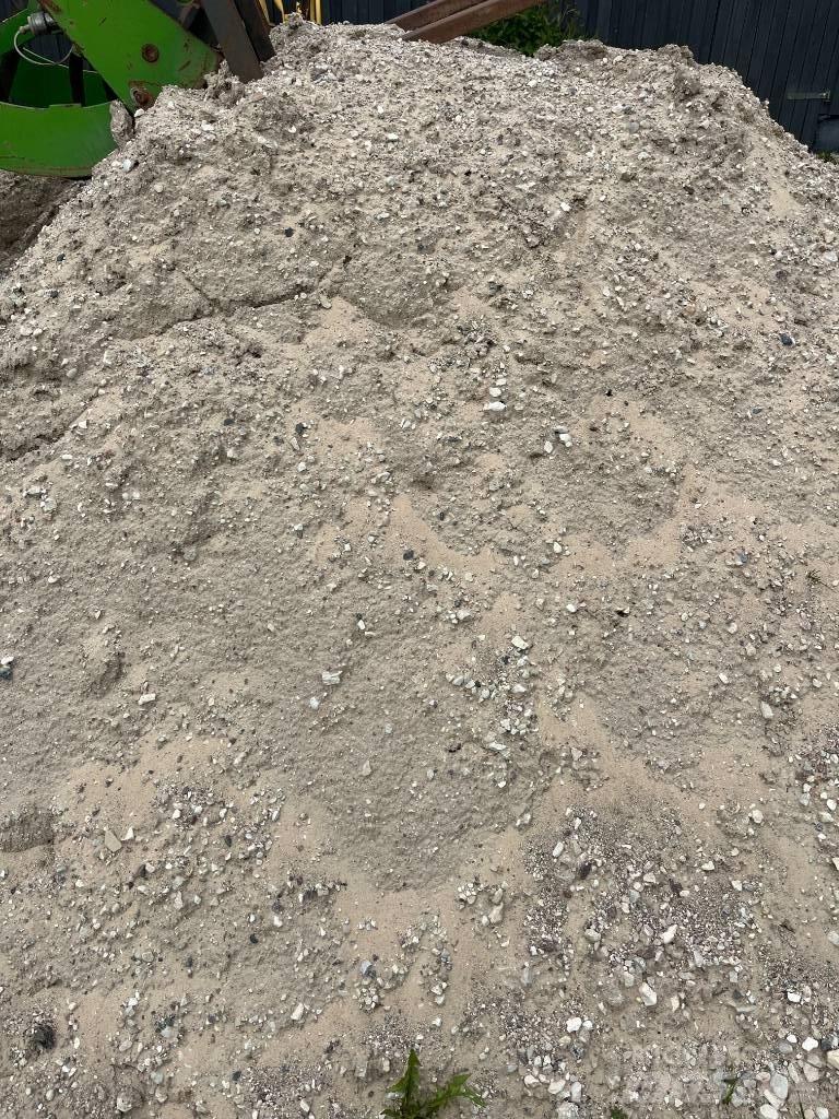 MB Crusher HD207S Skopor