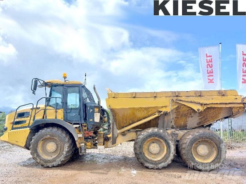 Bell B 20 E Midjestyrd dumper