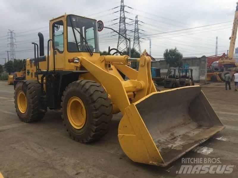 Komatsu WA 320 Grävlastare