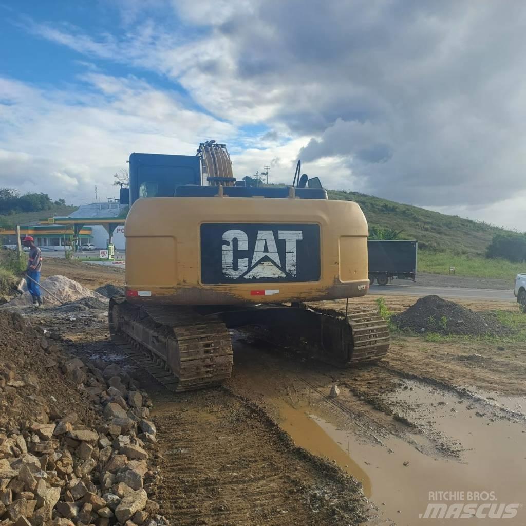 CAT 320D Bandgrävare