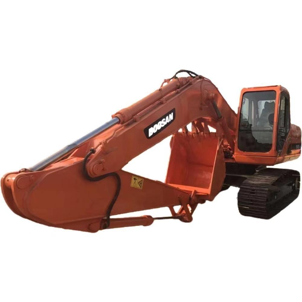 Doosan DH 225 LC-9 Bandgrävare