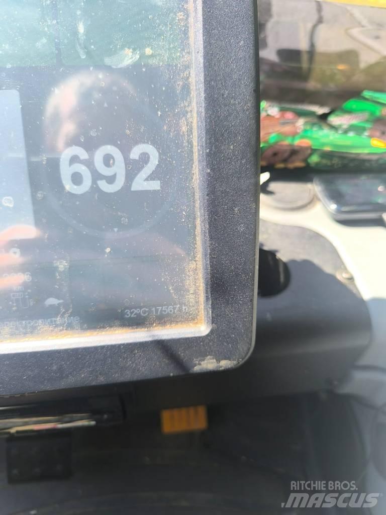 John Deere 1270 G Skördare