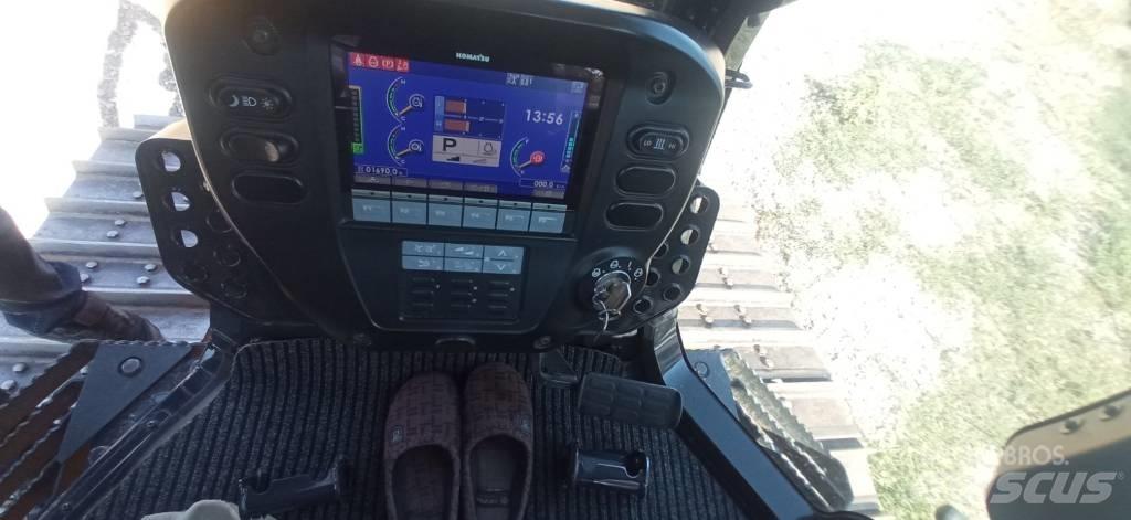 Komatsu D51EX-24 Bandschaktare
