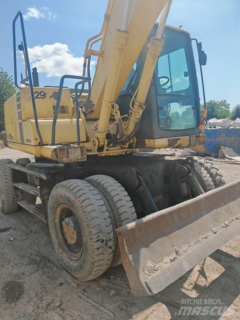 Komatsu PW 130ES-6K Hjulgrävare
