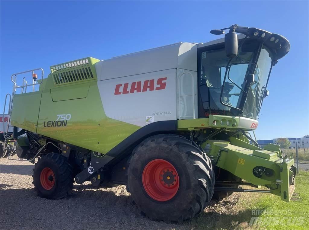 CLAAS Lexion 750 Skördetröskor