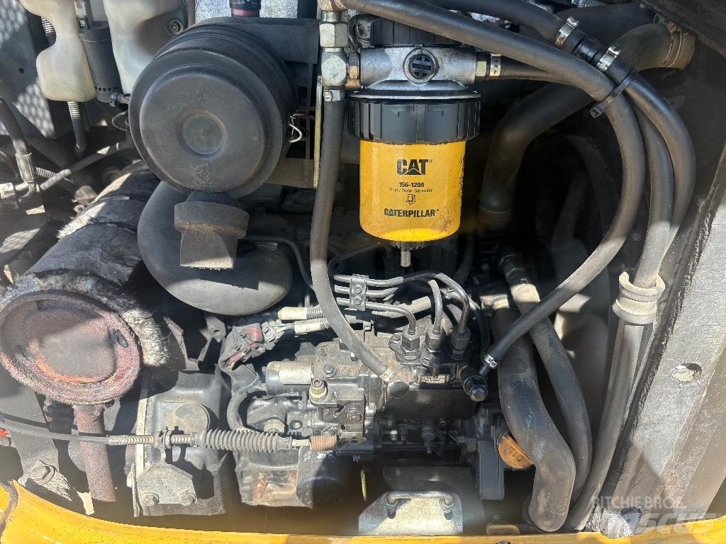 CAT 302.7 D Minigrävare < 7t