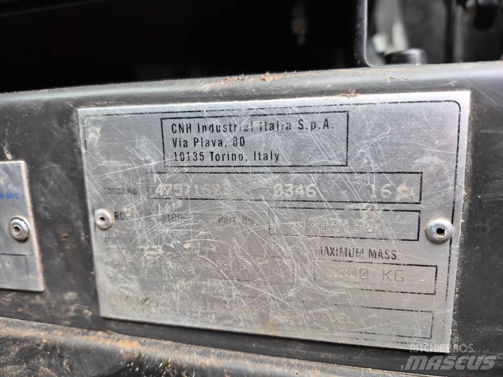CASE 321 F Hjullastare