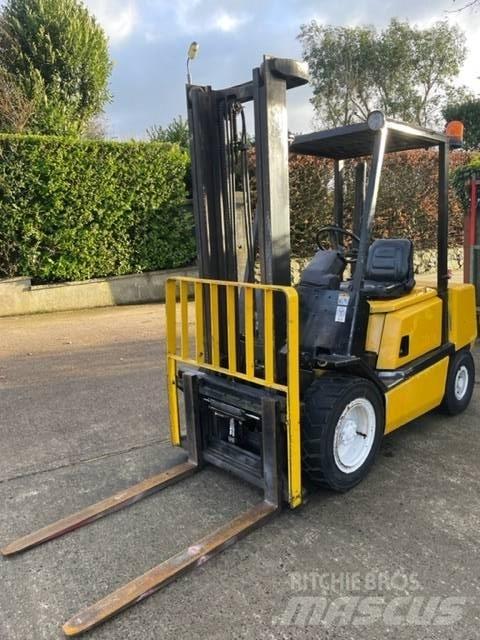 Yale GDP30TF Dieselmotviktstruckar
