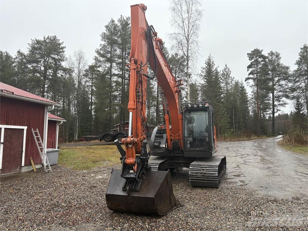 Hitachi ZX135US-5B Bandgrävare