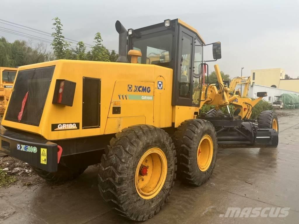 XCMG GR 180 Väghyvlar