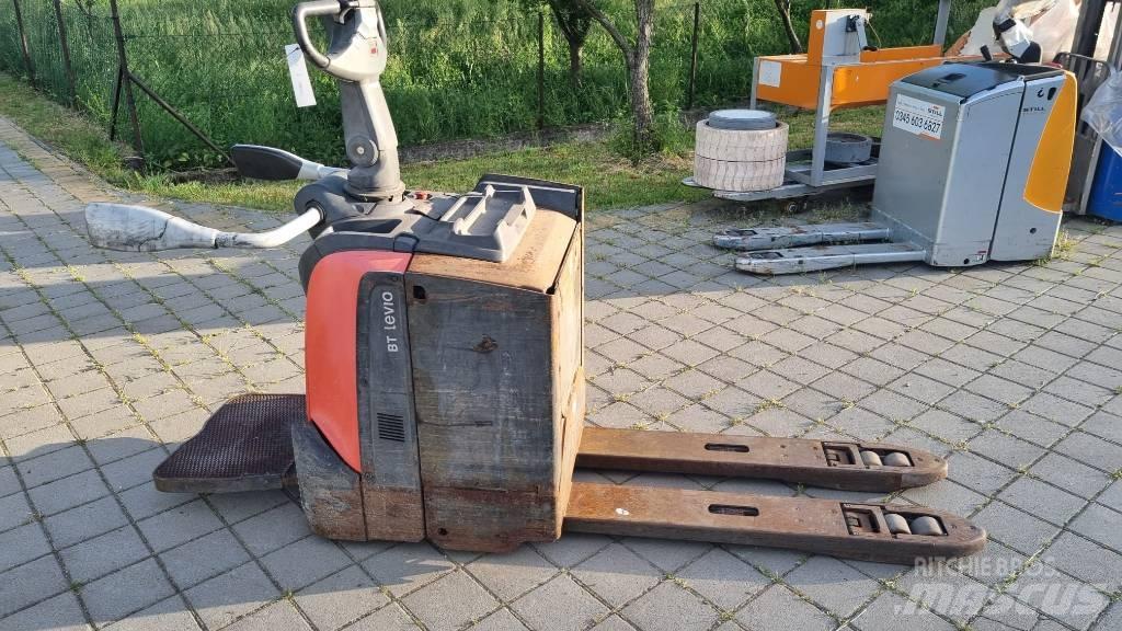 Toyota BT LPE200 Låglyftare med plattform