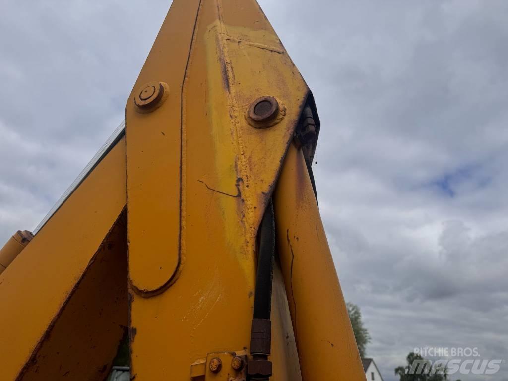 Komatsu WB 97 R-5EO Grävlastare