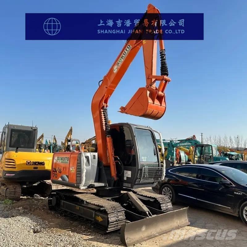 Hitachi ZX 70 Midigrävmaskiner 7t - 12t