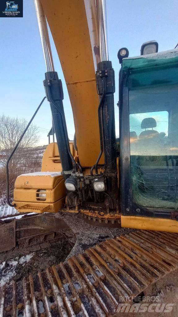 CAT 319 D L Bandgrävare