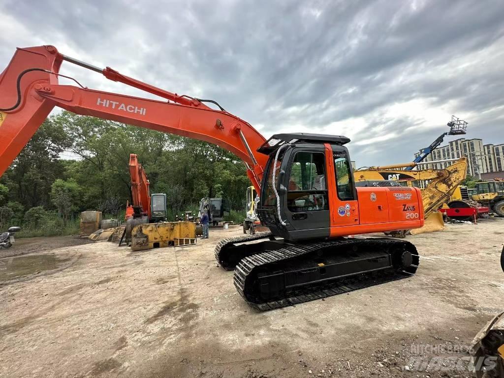 Hitachi ZX 200 Bandgrävare