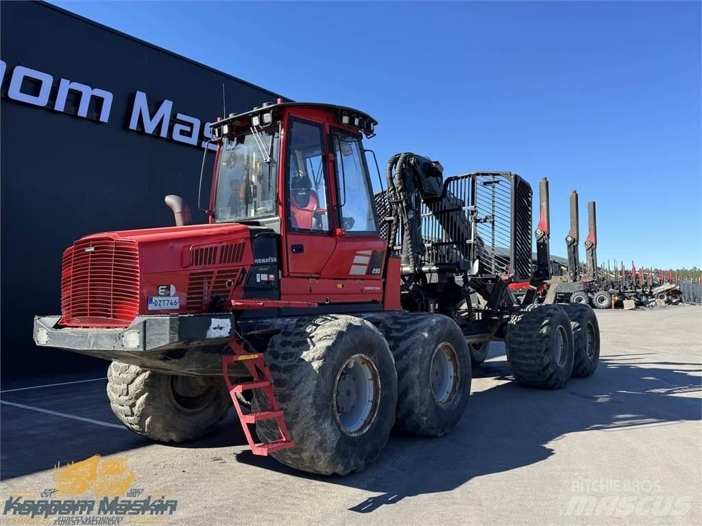 Komatsu 895 Skotare
