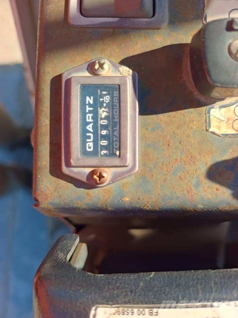 Bobcat 322 D Minigrävare < 7t