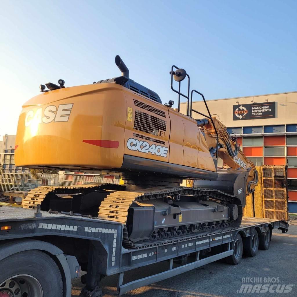 CASE CX 240 E Bandgrävare