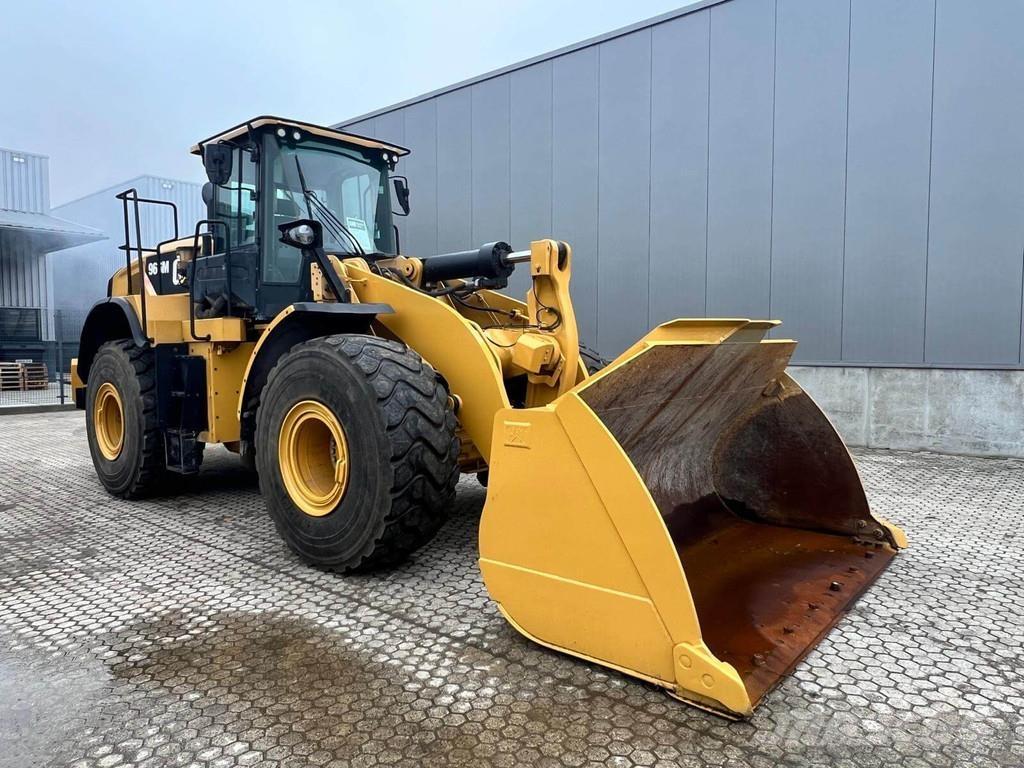 CAT 966M Hjullastare