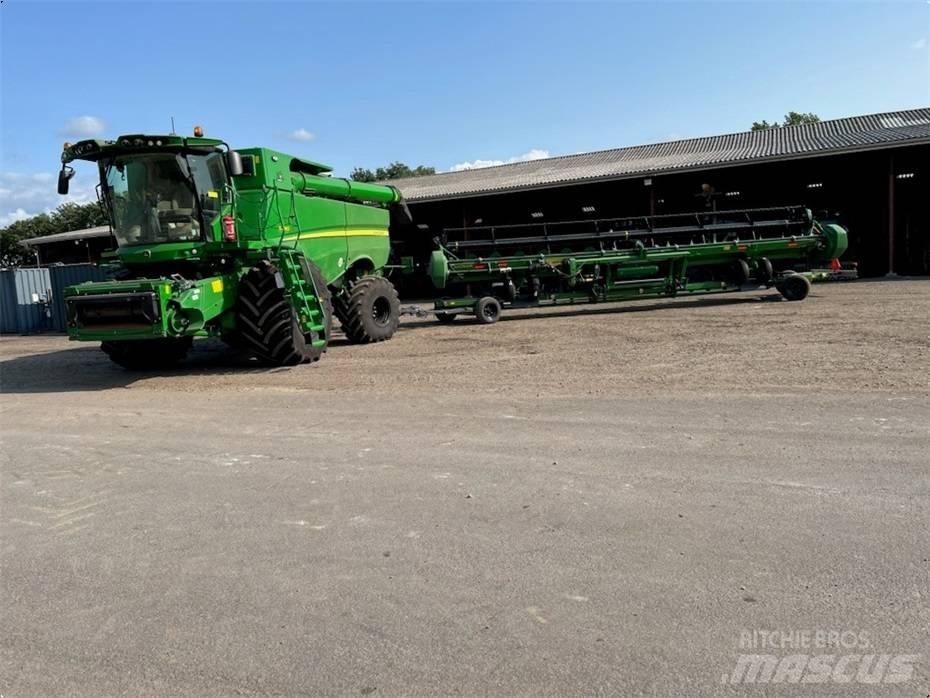 John Deere S 790 Skördetröskor