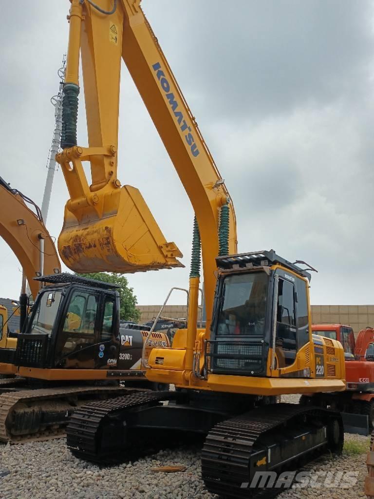 Komatsu PC 220-8 Bandgrävare