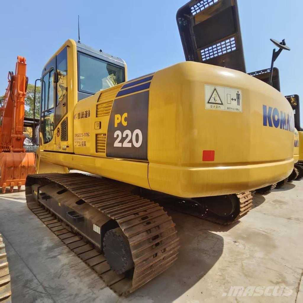Komatsu PC 220-8 Bandgrävare