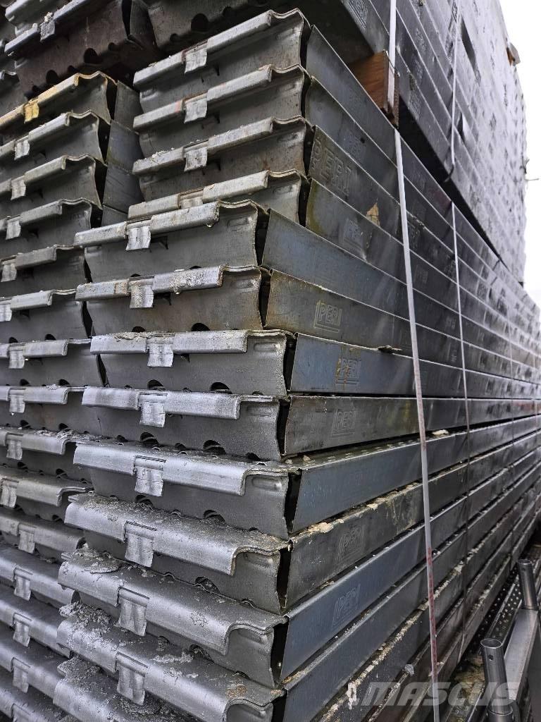 Peri UP T72 Byggställningar