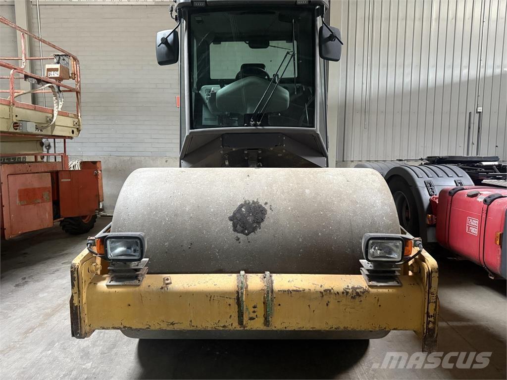 Volvo SD77 Envalsvältar