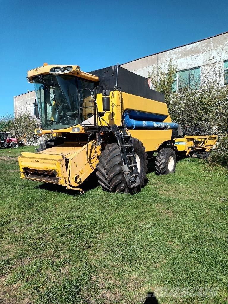New Holland CS 6080 Skördetröskor