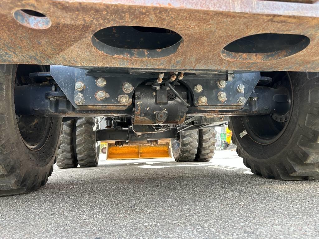 Komatsu PW160-11 Hjulgrävare