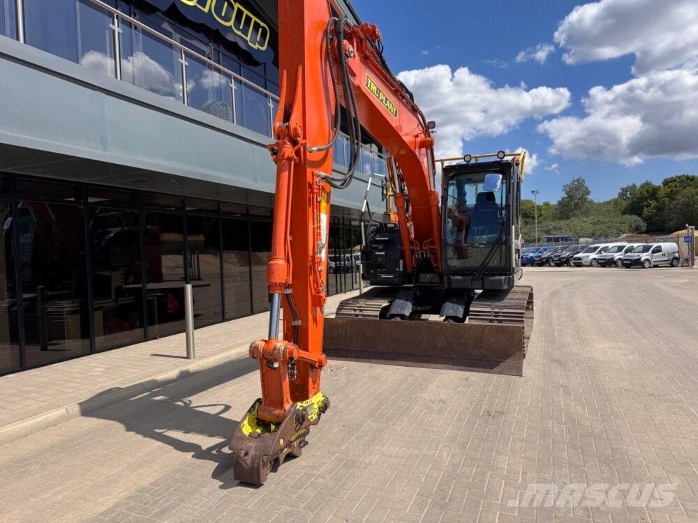 Hitachi ZX135USBL-7 Bandgrävare