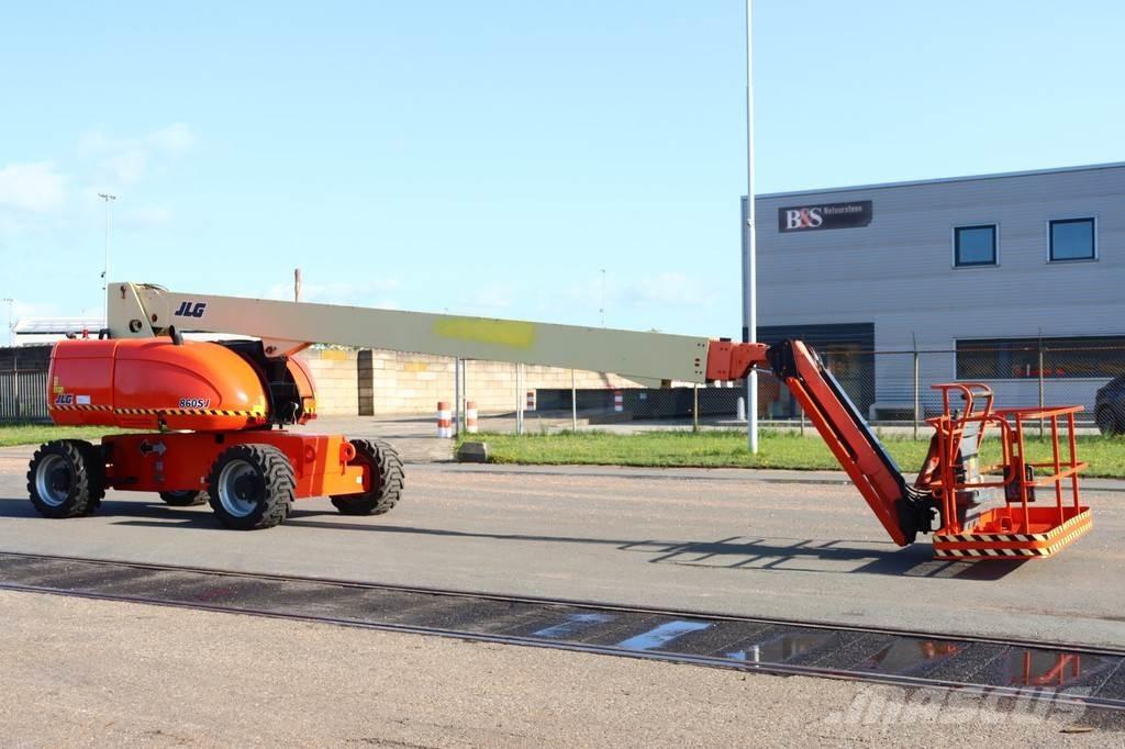 JLG 860SJ Teleskop bomliftar