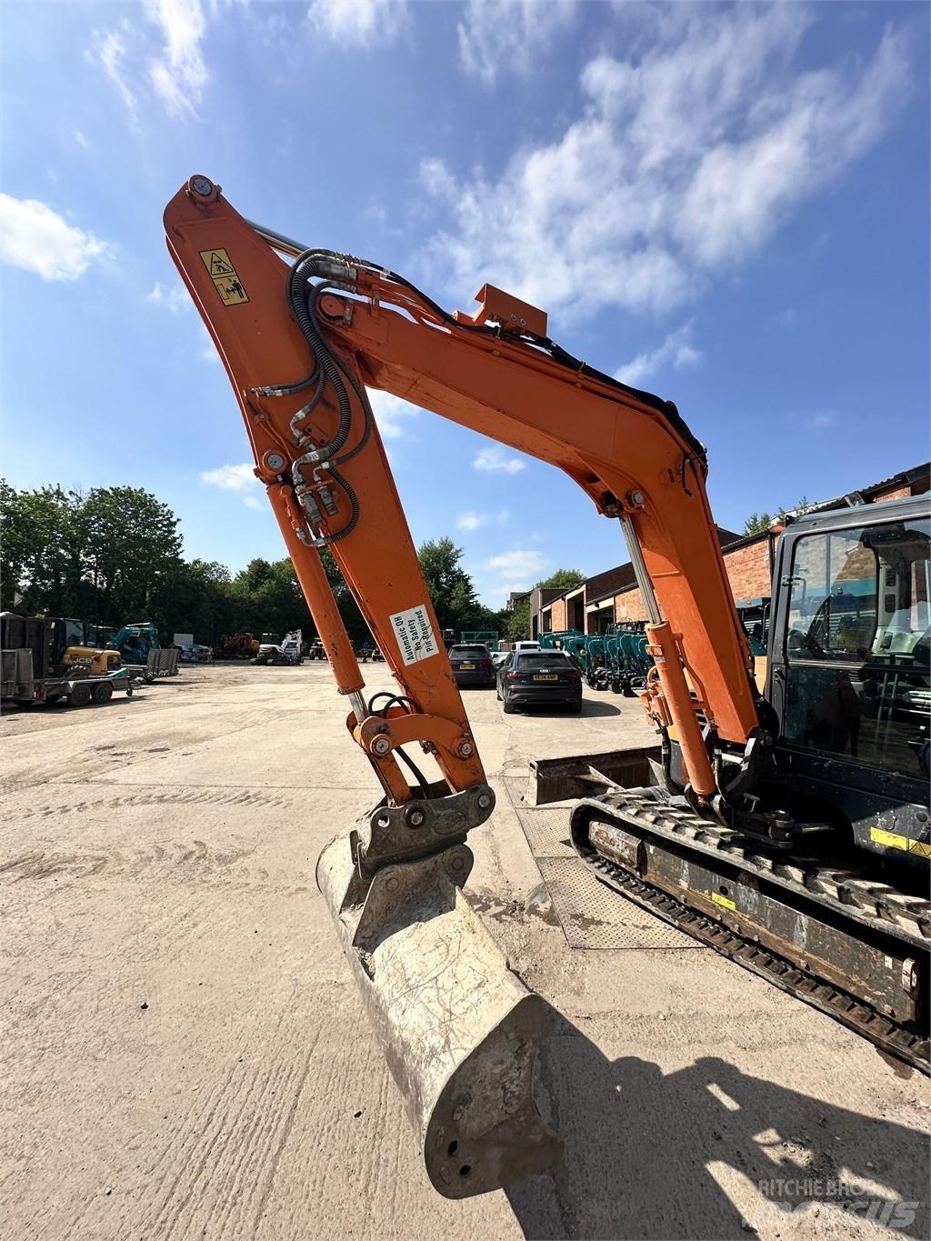 Doosan DX 63-3 Minigrävare < 7t