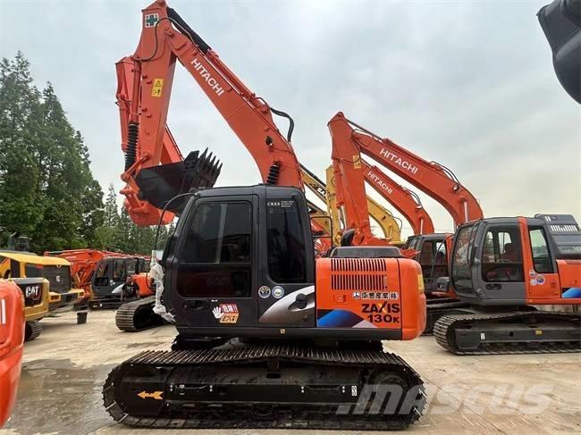 Hitachi ZX 130 Bandgrävare