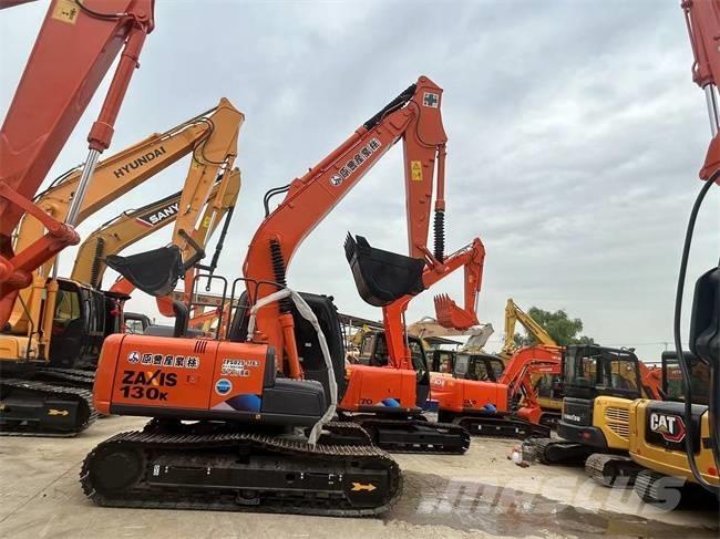 Hitachi ZX 130 Bandgrävare